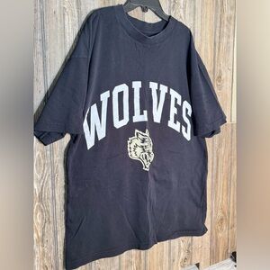 Black Wolves Graphic T-Shirt darc sports